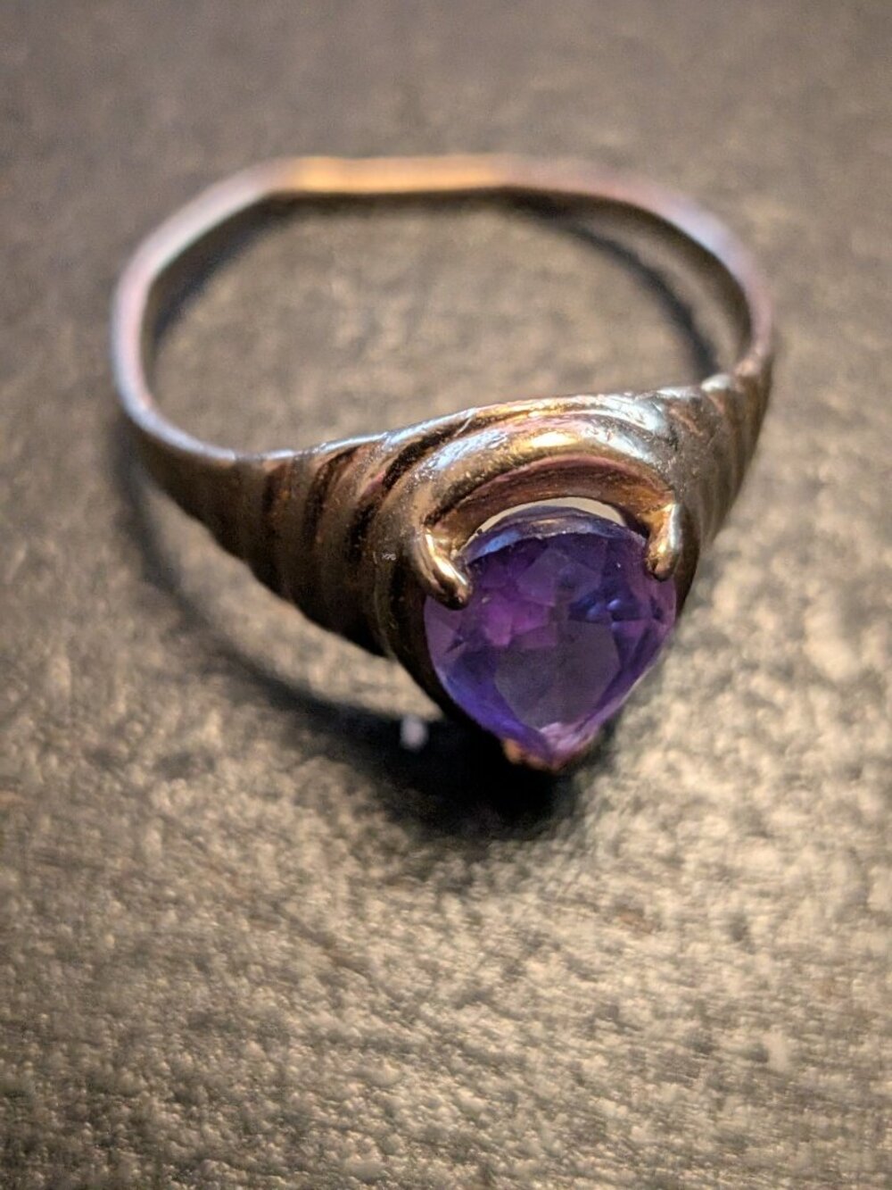 14K Gold Amethyst Stone Ring Size 6 Hallmarkings P14K